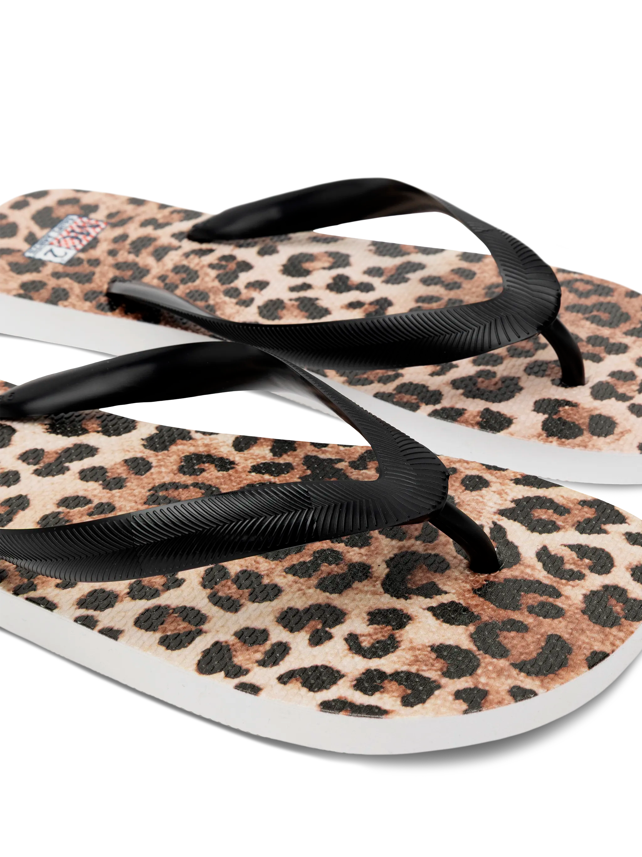 Alma flip flops with animalier print