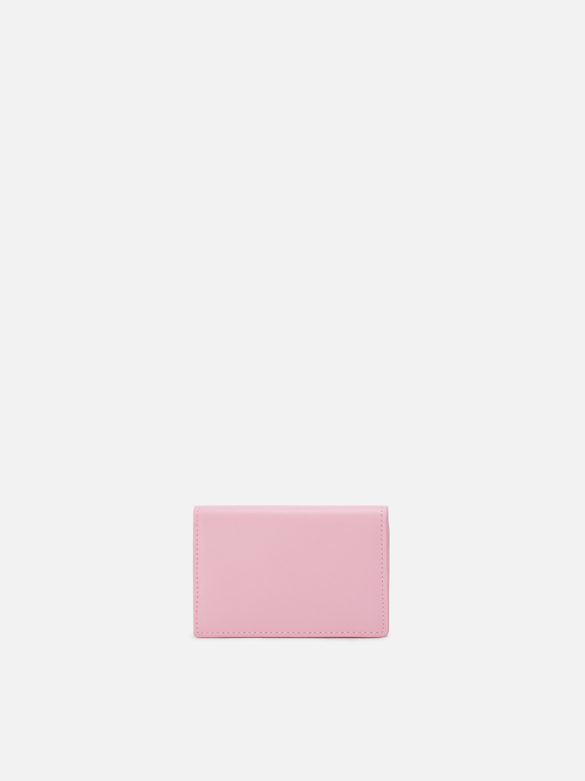 Light pink smooth leather card holder with metal logo